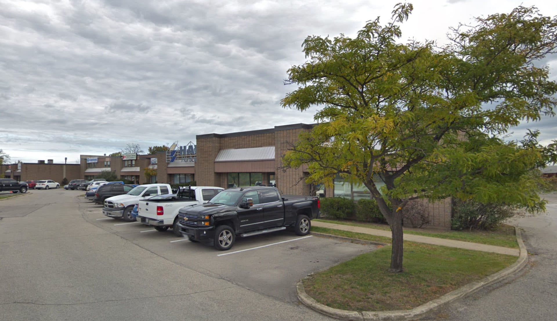 Glendale Industrial Mall — image 1